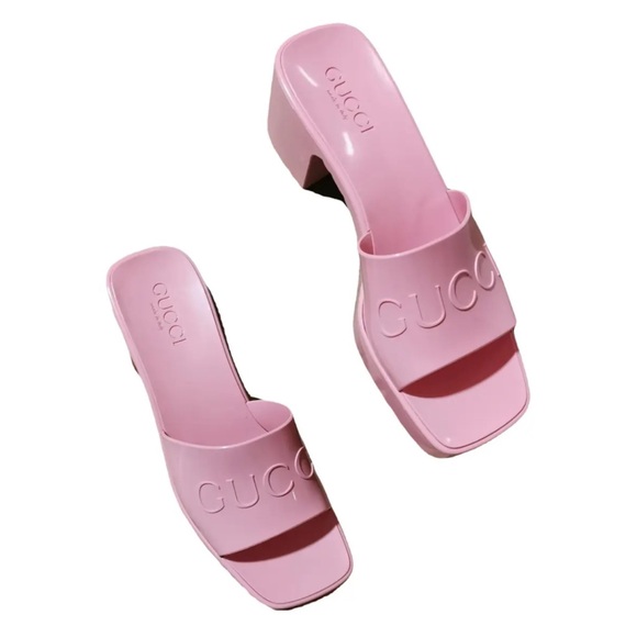 Gucci Women's Pink Slide Sandals - Picture 1 of 10